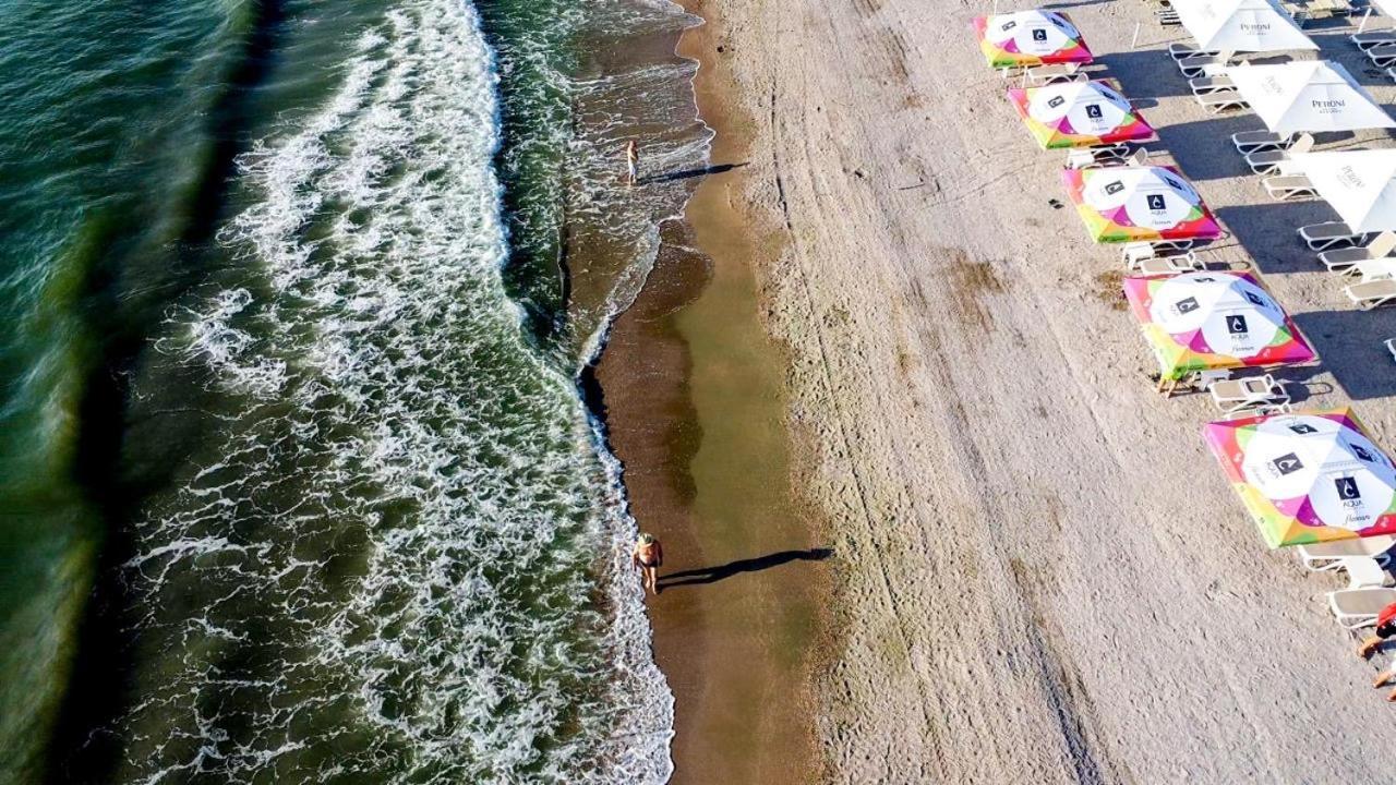 Hotel Hawaii Mamaia Kültér fotó